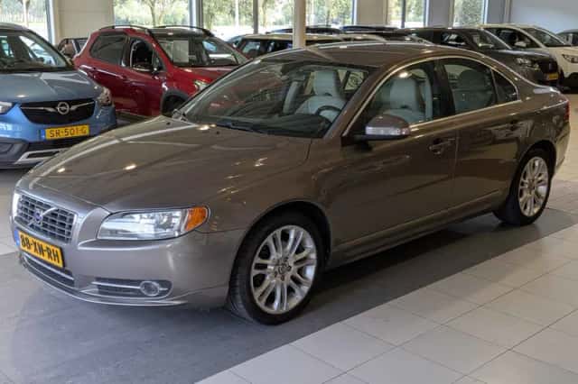 Volvo S80 (2007) thumbnail 2