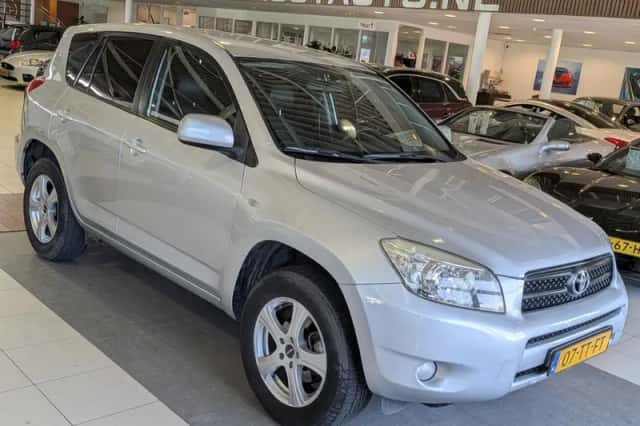 Toyota RAV4 (2007) thumbnail 1
