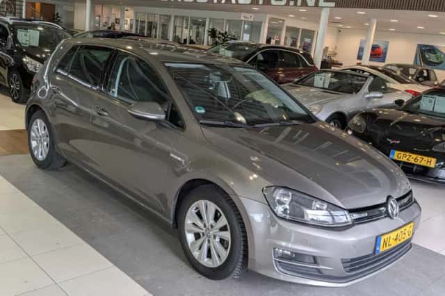 Volkswagen Golf (2017) thumbnail 1