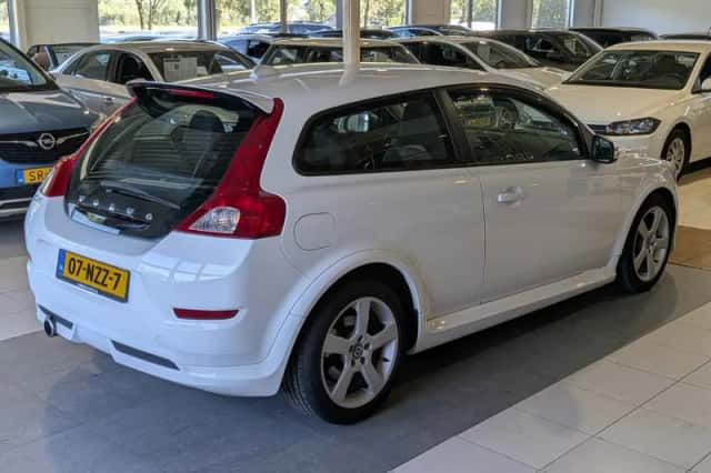 Volvo C30 (2011) thumbnail 4