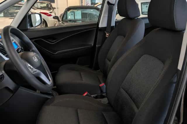 Hyundai ix20 (2012) thumbnail 6