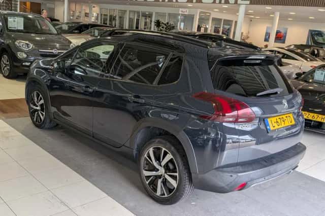 Peugeot 2008 (2018) thumbnail 3