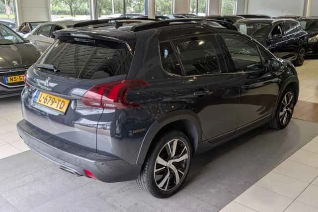 Peugeot 2008 (2018) thumbnail 4