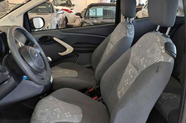 Ford Ka (2012) thumbnail 6
