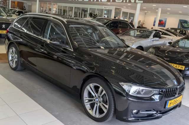 BMW 3-Serie (2013) thumbnail 1