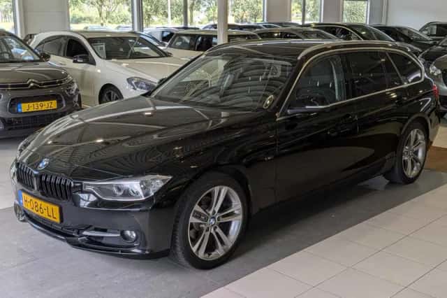 BMW 3-Serie (2013) thumbnail 2
