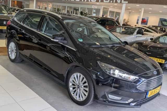 Ford Focus (2016) thumbnail 1