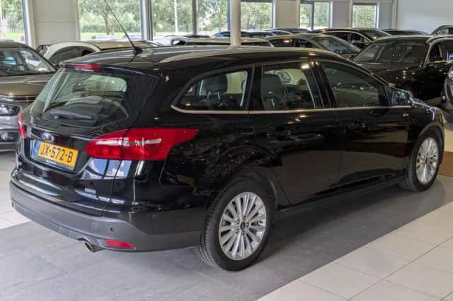 Ford Focus (2016) thumbnail 4