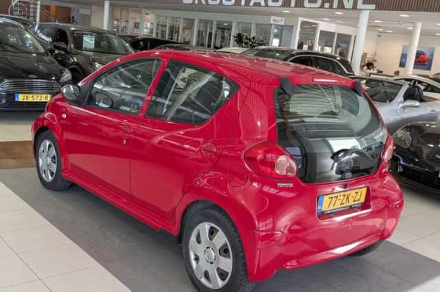 Toyota Aygo (2008) thumbnail 3