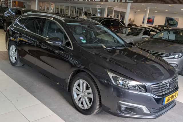 Peugeot 508 (2016) thumbnail 1