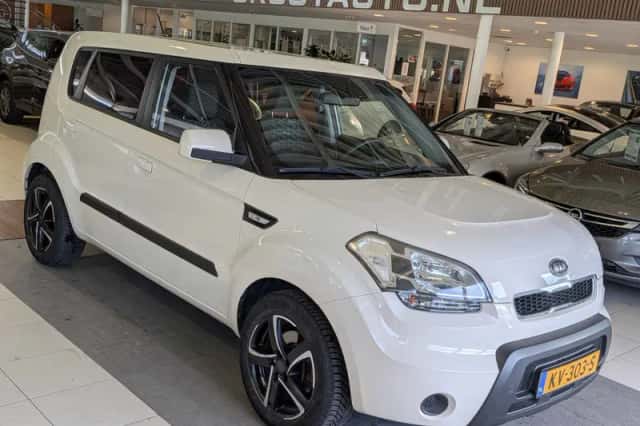 Kia Soul (2009) thumbnail 1