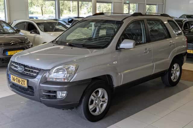 Kia Sportage (2006) thumbnail 2