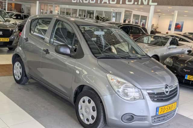 Opel Agila (2011) thumbnail 1