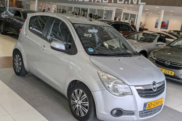 Opel Agila (2008) thumbnail 1