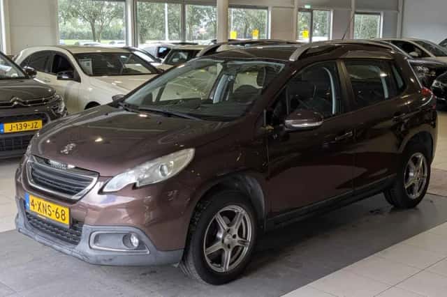 Peugeot 2008 (2014) thumbnail 2
