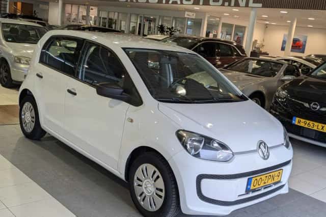 Volkswagen Up! (2013) thumbnail 1