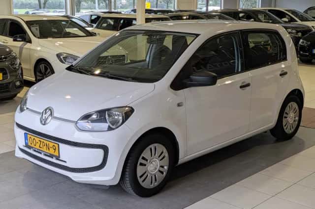 Volkswagen Up! (2013) thumbnail 2