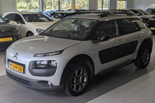 Citroën C4 Cactus (2017) thumbnail 2