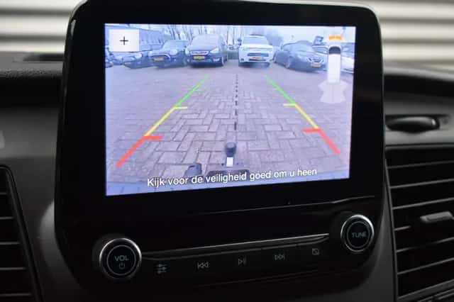 Ford Transit Custom (2023) thumbnail 25
