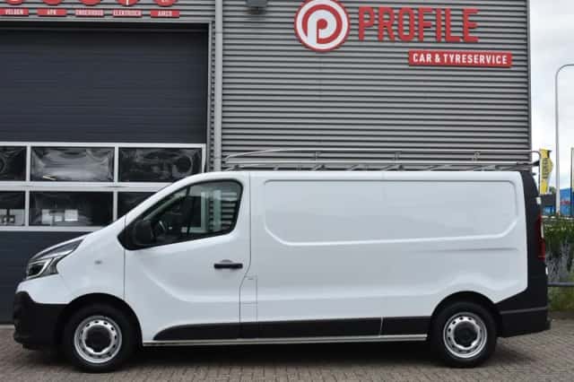 Renault Trafic (2021) thumbnail 2
