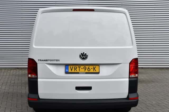 Volkswagen Transporter (2022) thumbnail 9