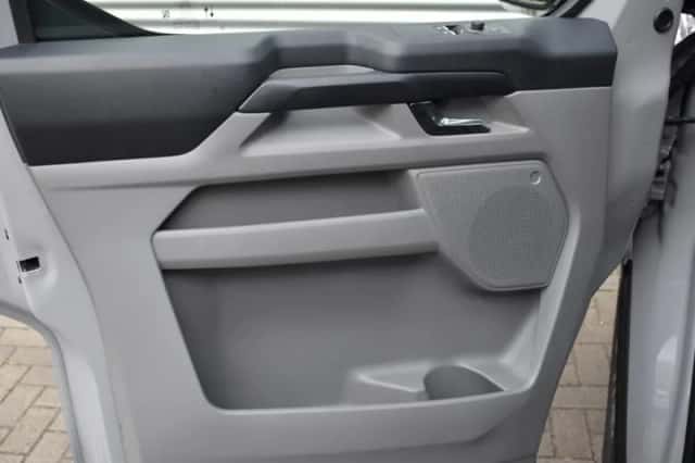 Ford Transit Custom (2025) thumbnail 12