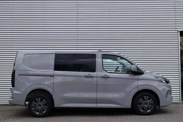 Ford Transit Custom (2025) thumbnail 6