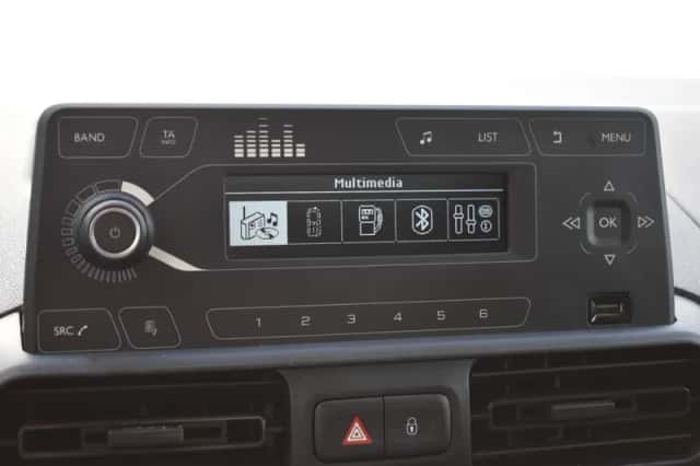Peugeot Partner (2021) thumbnail 29