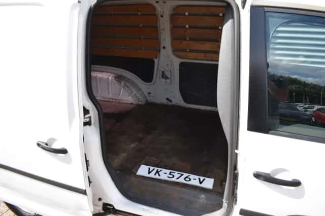 Volkswagen Caddy (2014) thumbnail 6
