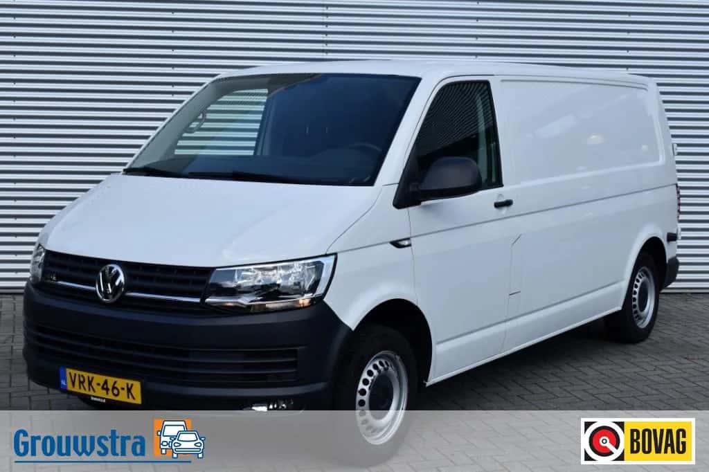 Volkswagen Transporter (2020) — foto 1