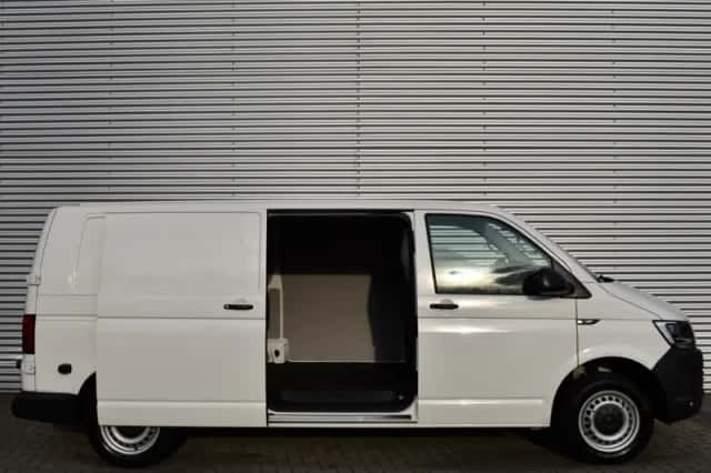 Volkswagen Transporter (2020) thumbnail 8