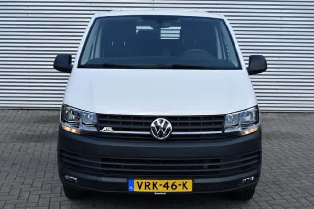 Volkswagen Transporter (2020) thumbnail 11