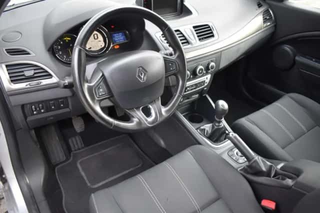Renault Mégane (2014) thumbnail 15