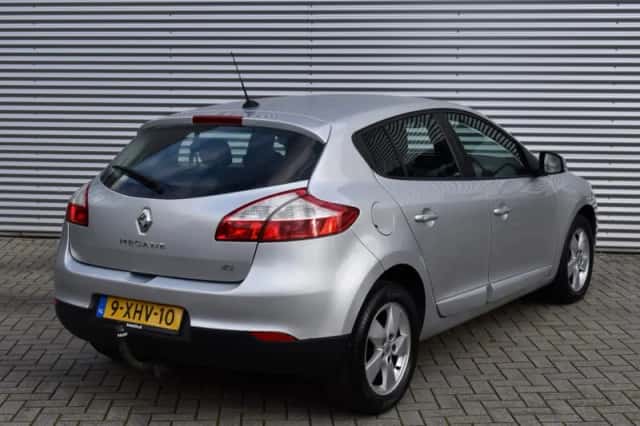 Renault Mégane (2014) thumbnail 3