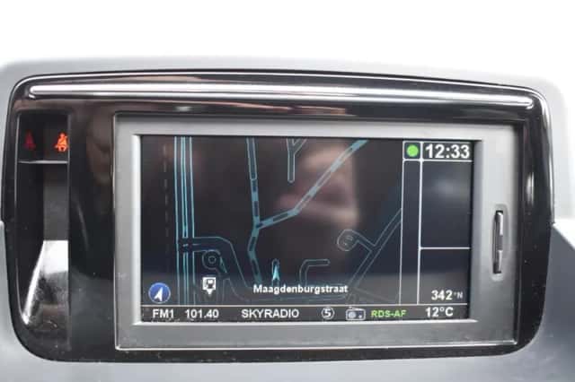 Renault Mégane (2014) thumbnail 22