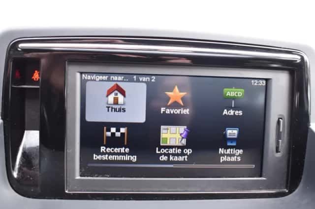 Renault Mégane (2014) thumbnail 24