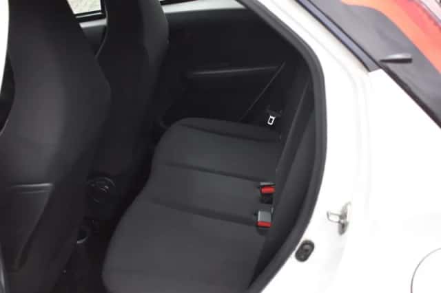 Toyota Aygo (2019) thumbnail 24
