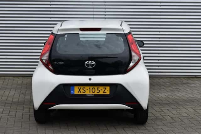Toyota Aygo (2019) thumbnail 5