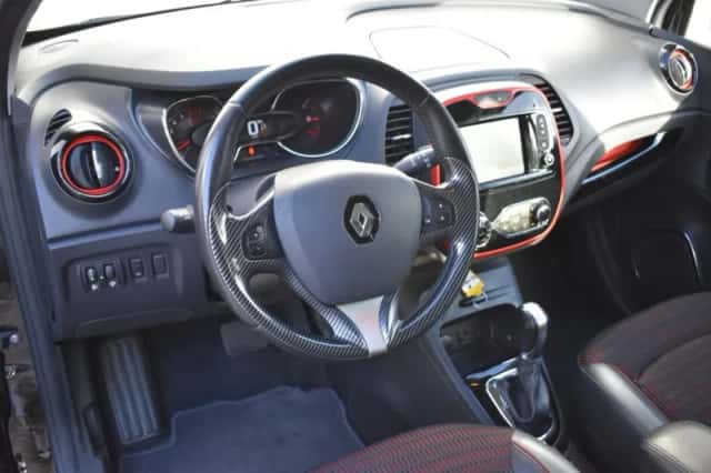 Renault Captur (2017) thumbnail 21