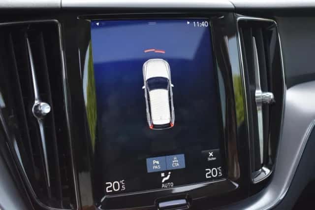 Volvo XC60 (2019) thumbnail 27