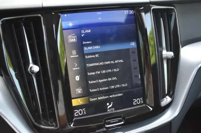Volvo XC60 (2019) thumbnail 32