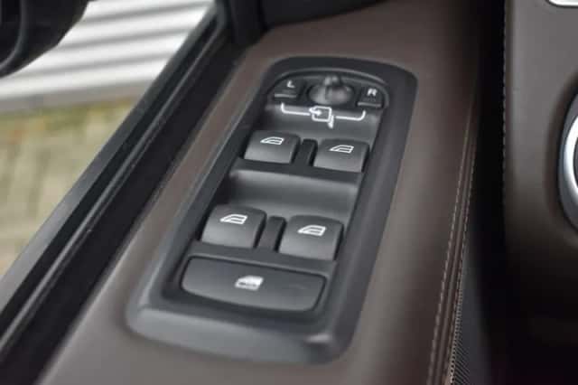 Land Rover Range Rover Sport (2010) thumbnail 23