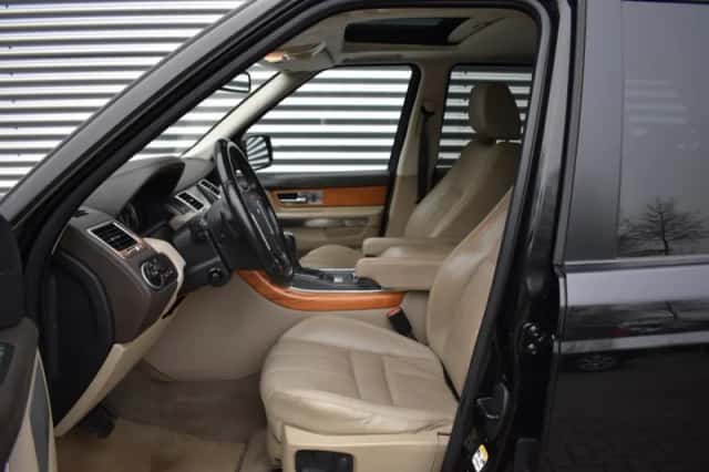 Land Rover Range Rover Sport (2010) thumbnail 24