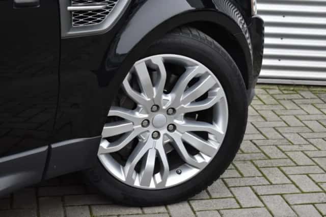 Land Rover Range Rover Sport (2010) thumbnail 4