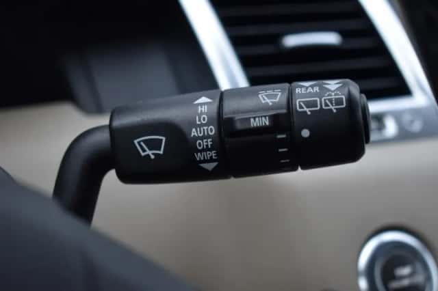 Land Rover Range Rover Sport (2010) thumbnail 35
