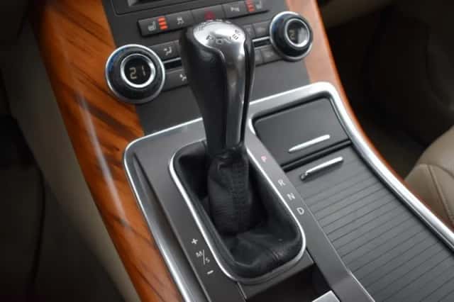 Land Rover Range Rover Sport (2010) thumbnail 40