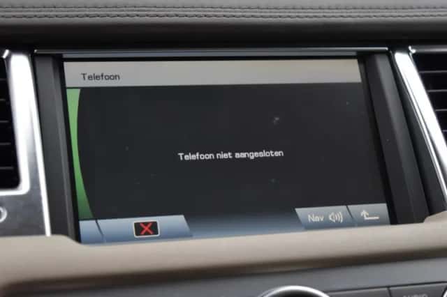 Land Rover Range Rover Sport (2010) thumbnail 46