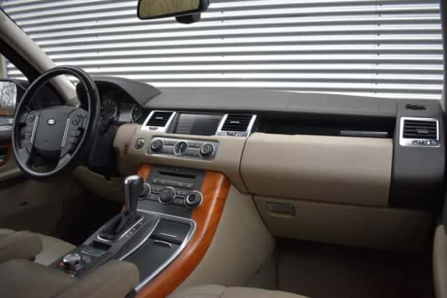Land Rover Range Rover Sport (2010) thumbnail 53