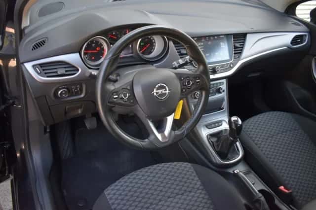 Opel Astra (2016) thumbnail 14