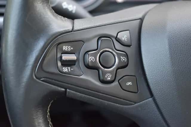 Opel Astra (2016) thumbnail 23
